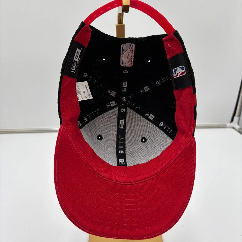 New Era‎ Chicago Bulls 9FIFTY Snapback Hat Youth Black Red NBA Basketball Cap